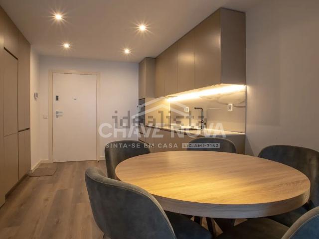 Apartamento, Santa Marinha