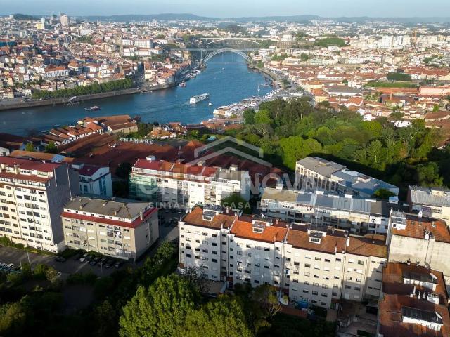 Apartamento, Santa Marinha