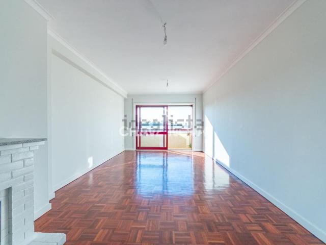 Apartamento, Santa Marinha