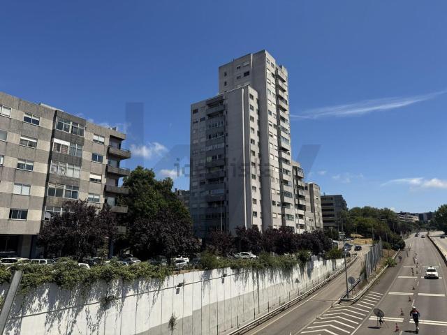 Apartamento, Santa Marinha