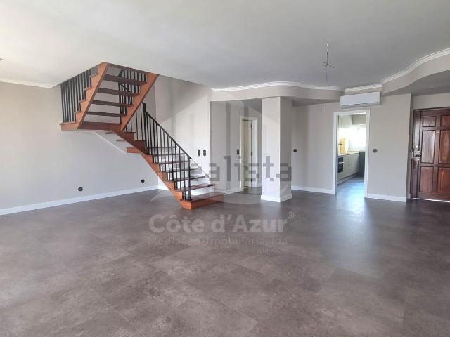 Apartamento, Santiago Sesimbra