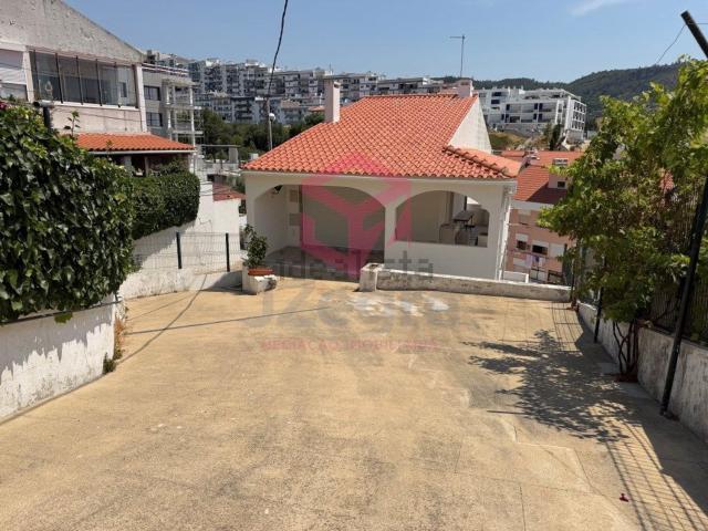Apartamento, Santiago Sesimbra