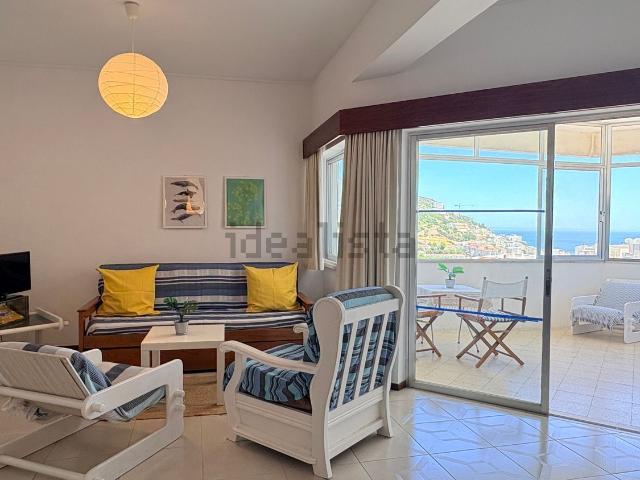 Apartamento, Santiago Sesimbra