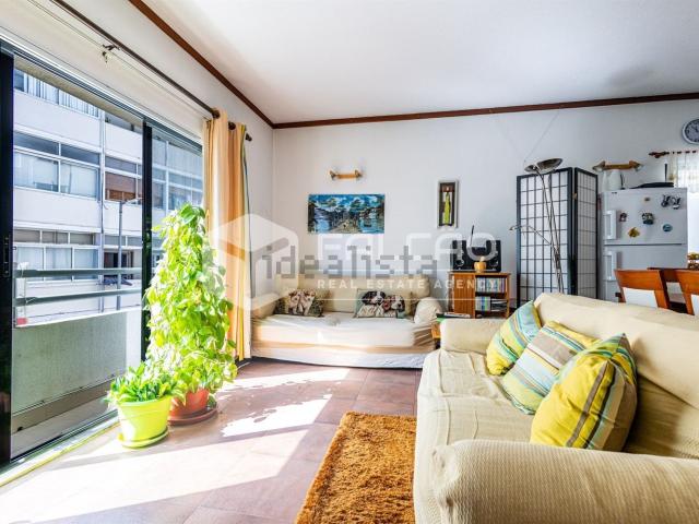 Apartamento, Santiago Sesimbra