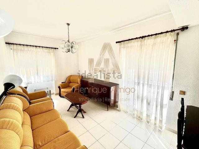 Apartamento, Santiago Sesimbra