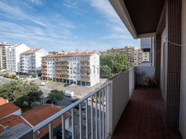 Apartamento, Santo António dos Olivais