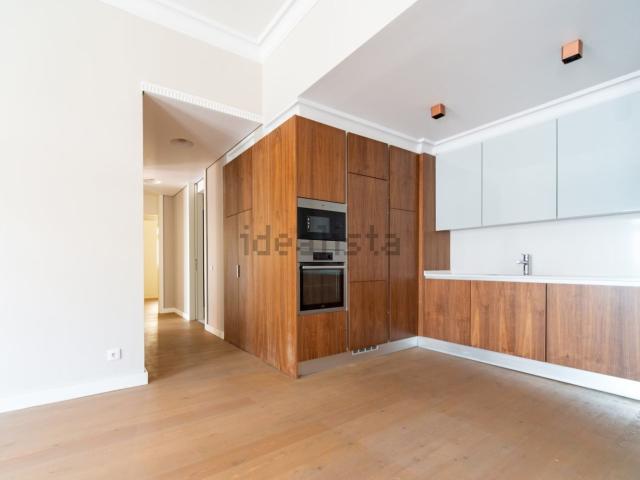Apartamento, Santo António