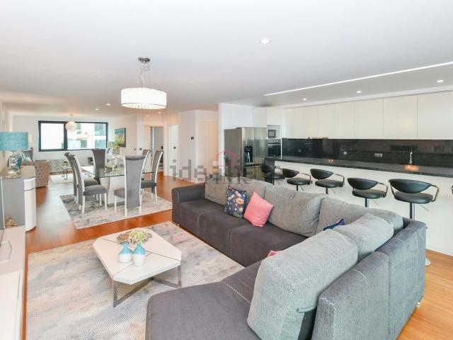 Apartamento, Santo António