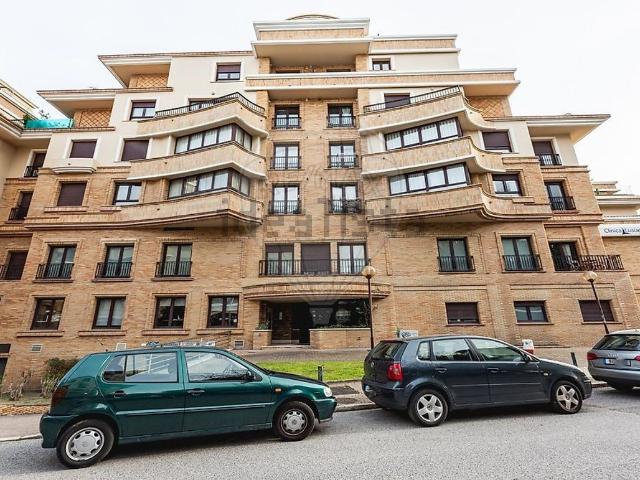 Apartamento, Sacavém e Prior Velho