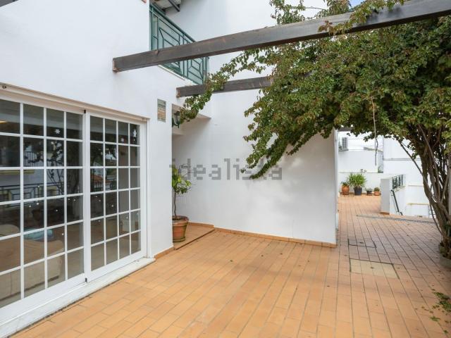 Apartamento, Salir