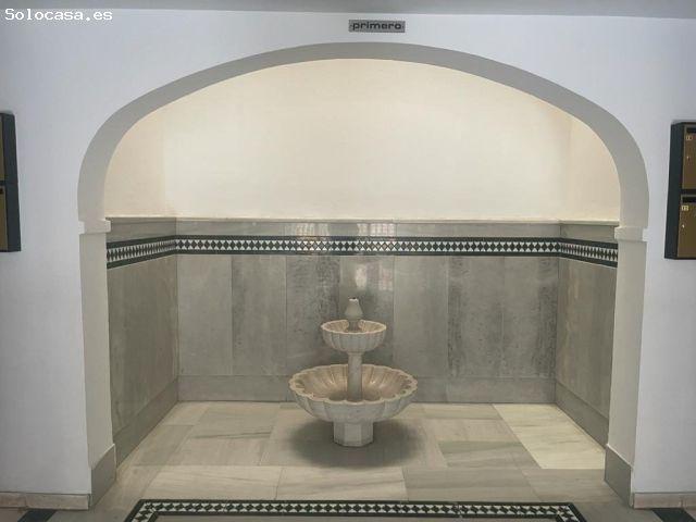 Apartamento seminuevo en el centro de Granada!