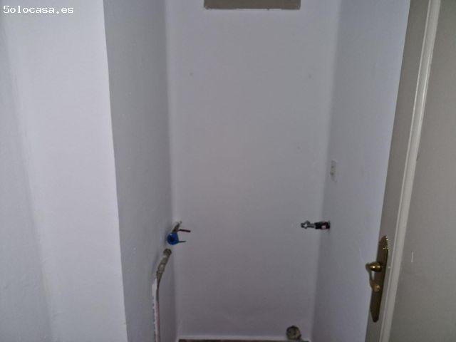 Apartamento Semireformado en Flores del Sil, Ponferrada