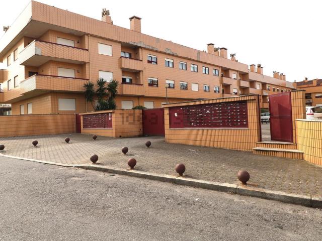 Apartamento, Serzedo e Perosinho