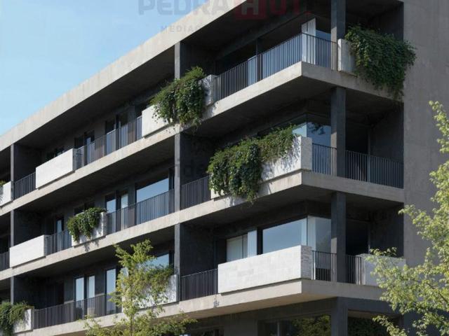 Apartamento, Silvares Pias Nogueira Alvarenga