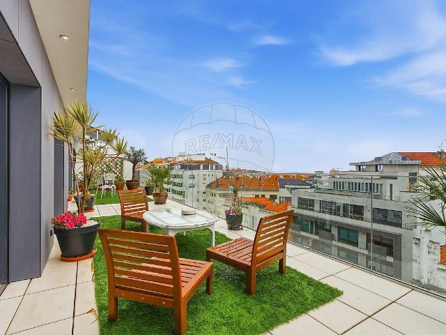 Apartamentoo T3 na Av. Loureço Peixinho