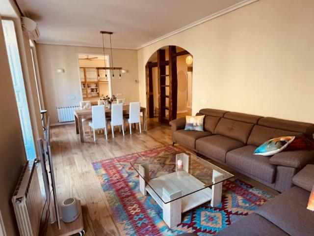 Apartamentos 3 Dormitorio Madrid Madrid ES98398142