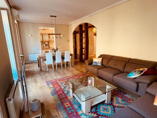 Apartamentos 3 Dormitorio Madrid Madrid ES98889357