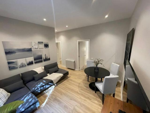 Apartamentos 3 Dormitorio Madrid Madrid ES99690534