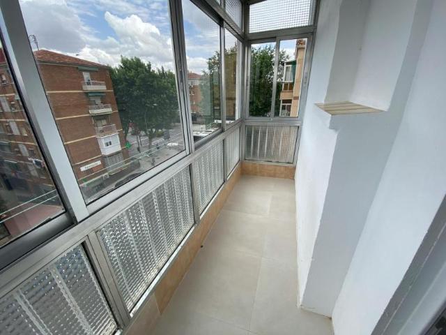 Apartamentos 3 Dormitorio Madrid Madrid ES100721991