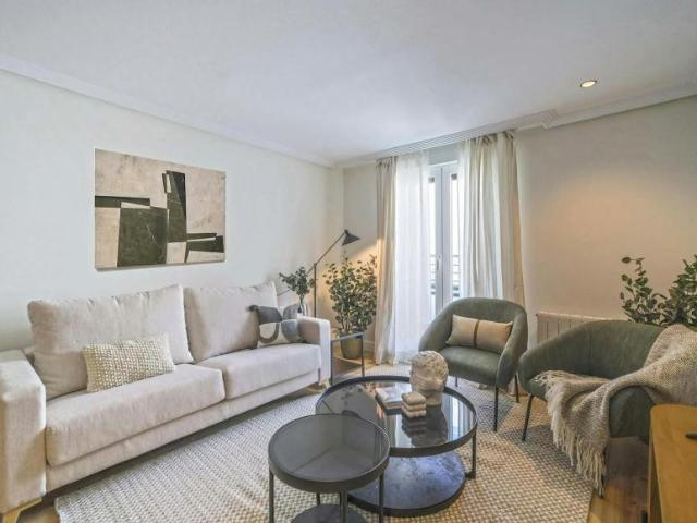 Apartamentos 3 Dormitorio Madrid Madrid ES100088679