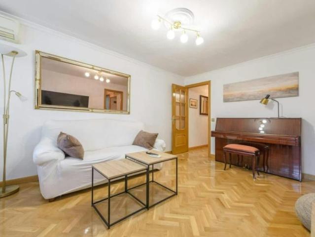 Apartamentos 3 Dormitorio Madrid Madrid ES101588056