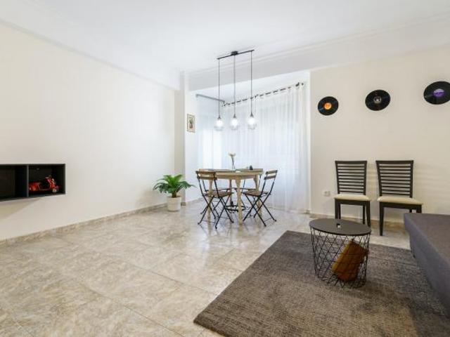 Apartamentos 3 Dormitorio Málaga Málaga ELS68916170