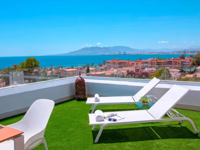 Apartamentos 3 Dormitorio Málaga Málaga ELS96345689
