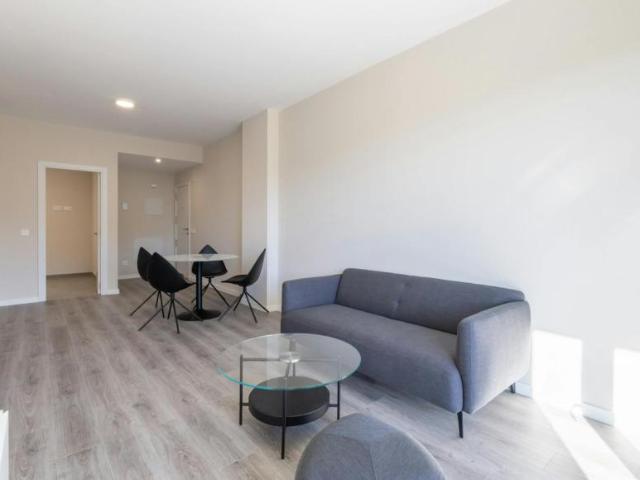 Apartamentos 3 Dormitorio Málaga Málaga ES93225534