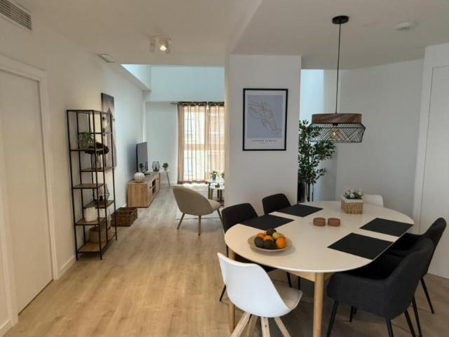 Apartamentos 3 Dormitorio Málaga Málaga ES103397922