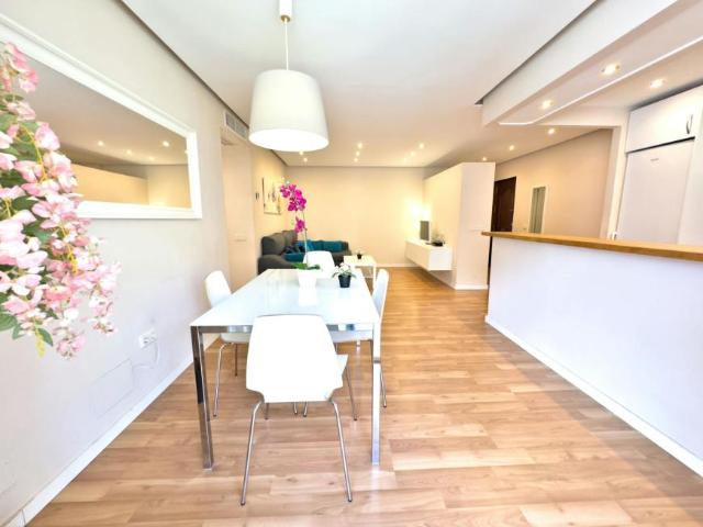Apartamentos 3 Dormitorio Marbella Marbella ES103799853