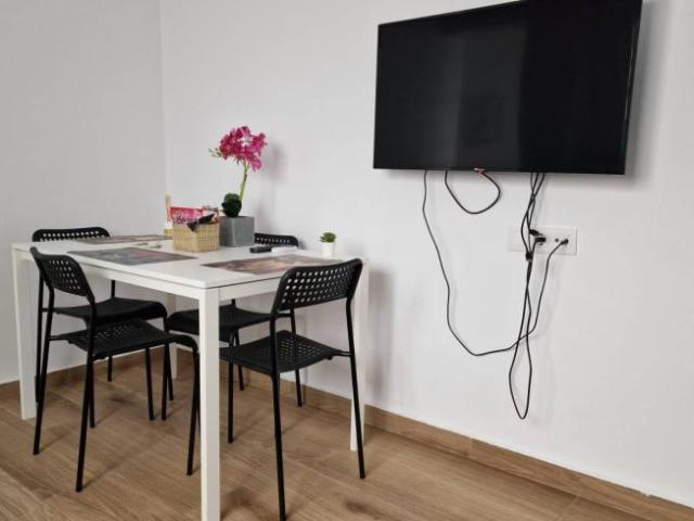 Apartamentos 3 Dormitorio Almeria Almeria ELS101846040