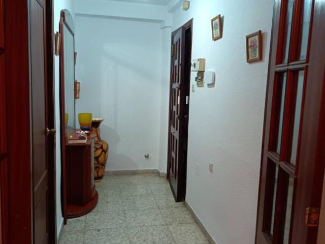 Apartamentos 3 Dormitorio Almeria Almeria ES104755930