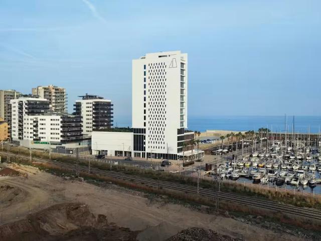Apartamentos 3 Dormitorio Badalona Badalona ES96887387