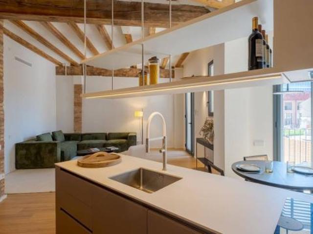Apartamentos 3 Dormitorio Barcelona Barcelona ES86116089