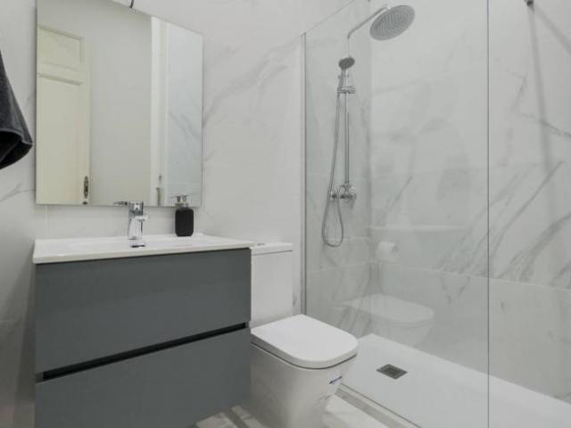 Apartamentos 3 Dormitorio Barcelona Barcelona ES90851374