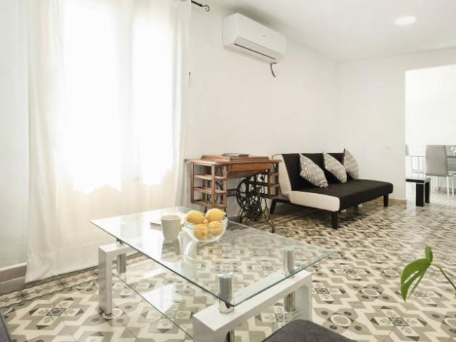 Apartamentos 3 Dormitorio Barcelona Barcelona ES91454902