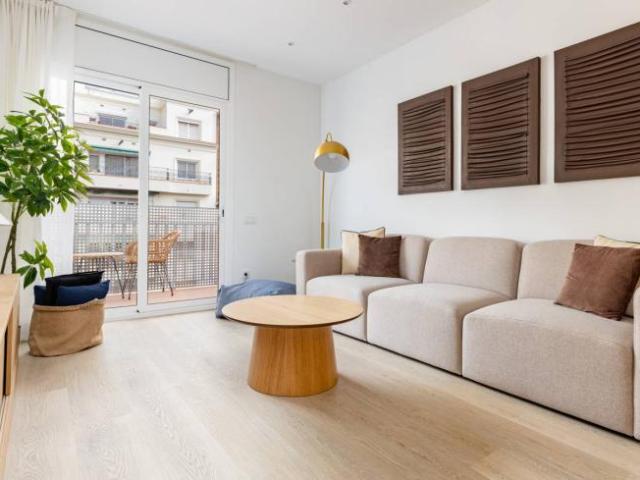 Apartamentos 3 Dormitorio Barcelona Barcelona ES94724528