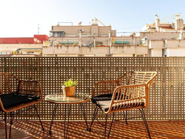 Apartamentos 3 Dormitorio Barcelona Barcelona ES95786478