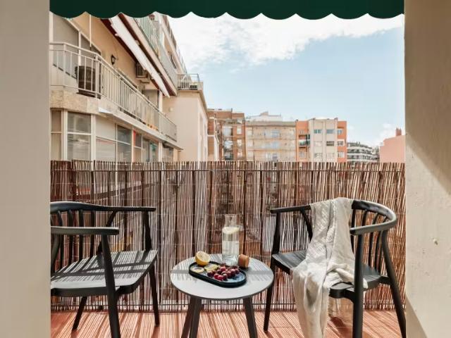 Apartamentos 3 Dormitorio Barcelona Barcelona ES96848004