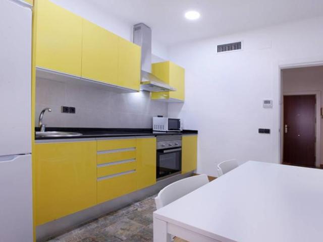 Apartamentos 3 Dormitorio Barcelona Barcelona ES97707497