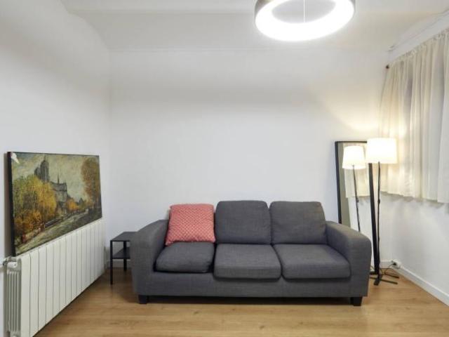 Apartamentos 3 Dormitorio Barcelona Barcelona ES98320494