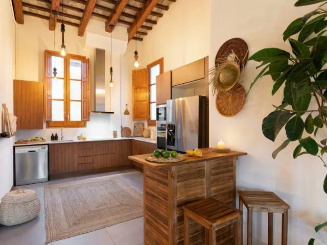 Apartamentos 3 Dormitorio Barcelona Barcelona ES98709062