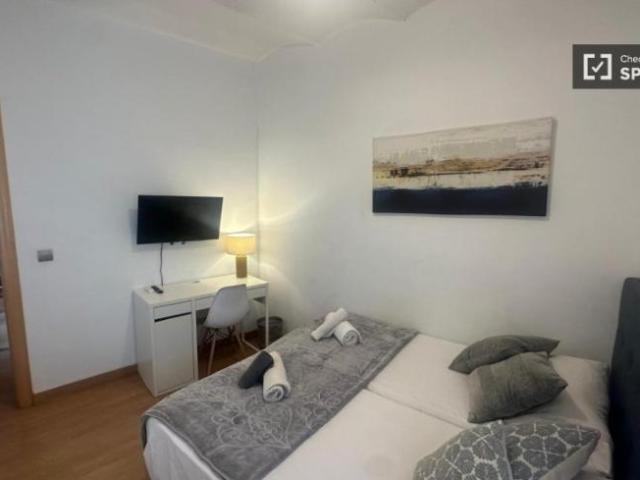 Apartamentos 3 Dormitorio Barcelona Barcelona ES98888247