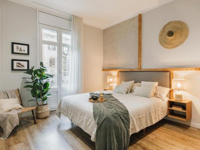 Apartamentos 3 Dormitorio Barcelona Barcelona ES99232833