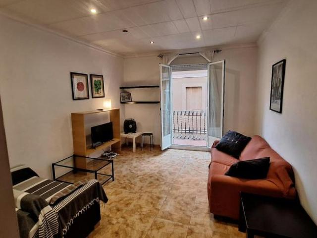 Apartamentos 3 Dormitorio Barcelona Barcelona ES99688825