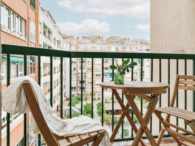Apartamentos 3 Dormitorio Barcelona Barcelona ES99690558
