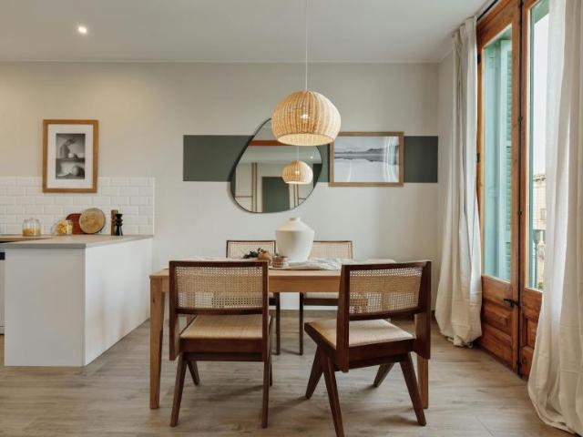Apartamentos 3 Dormitorio Barcelona Barcelona ES100530497