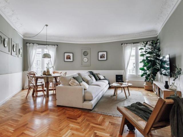 Apartamentos 3 Dormitorio Barcelona Barcelona ES100843640