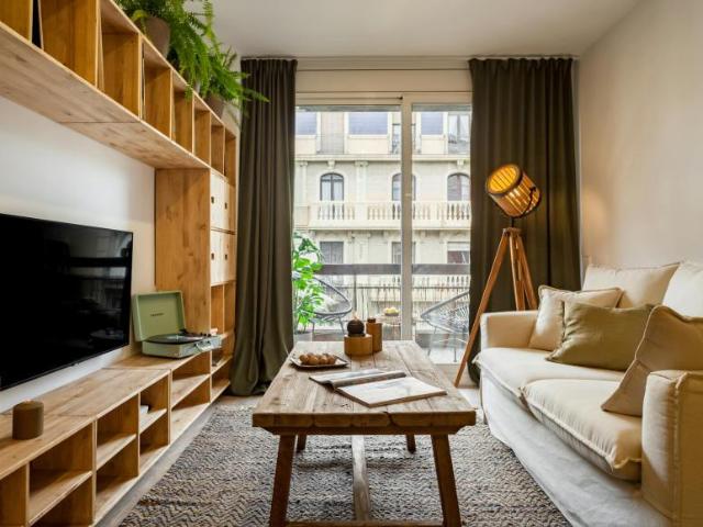 Apartamentos 3 Dormitorio Barcelona Barcelona ES100843719