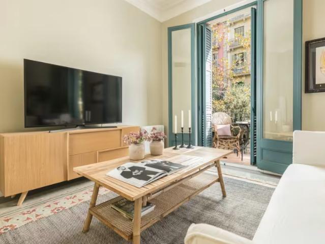 Apartamentos 3 Dormitorio Barcelona Barcelona ES100253753